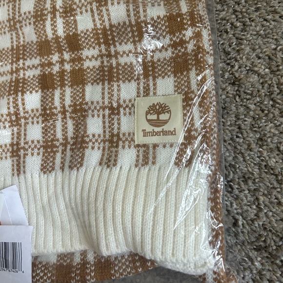 NWT Timberland Scarf Buffalo Plaid One Size in Package  Brown Outdoor Women’s - Picture 4 of 8